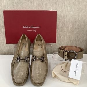 Salcatore ferragamo men moccasins